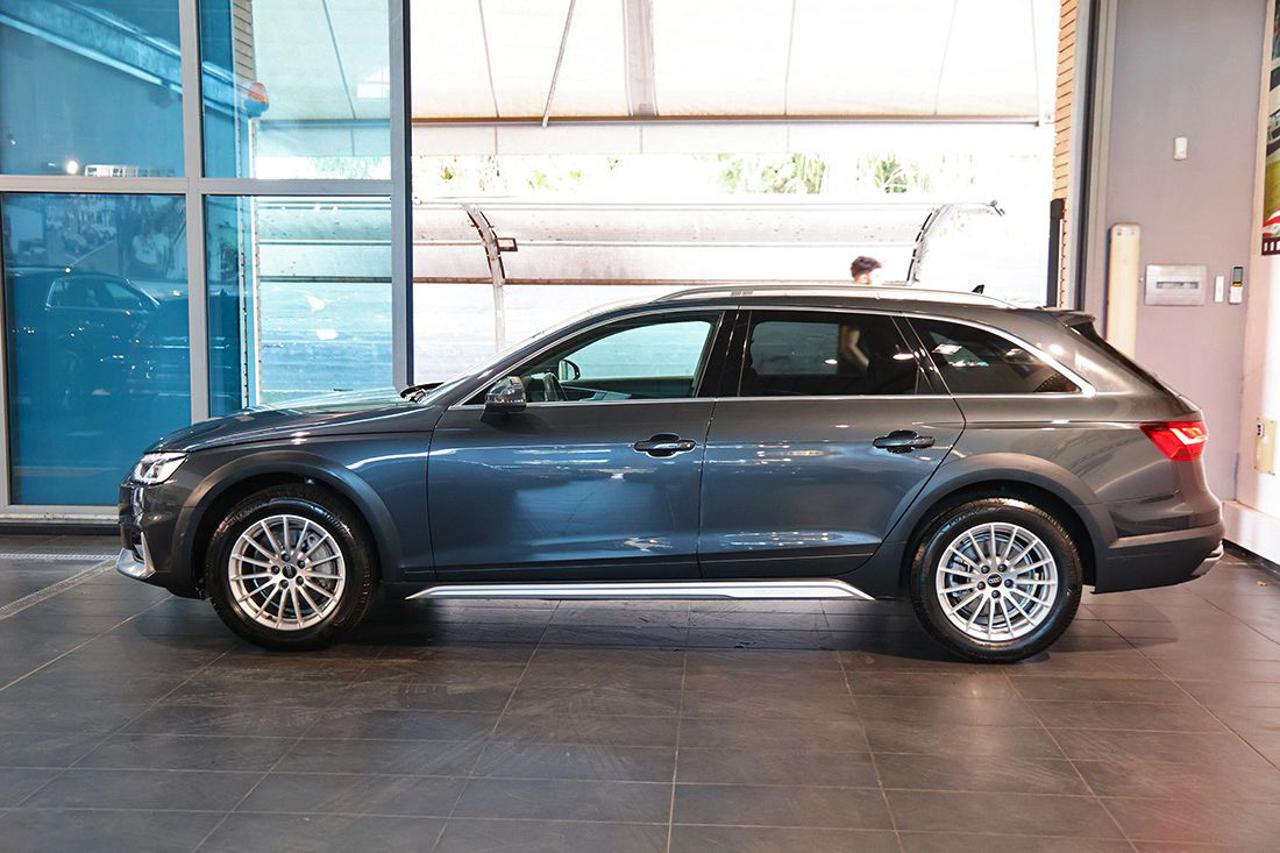 AUDI A4 allroad 40 TDI S-Tronic Business Evolution - 3