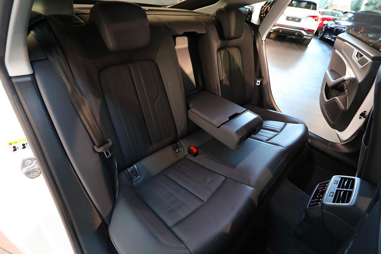 AUDI A7 40 TDI Sportback S-Tronic - 20
