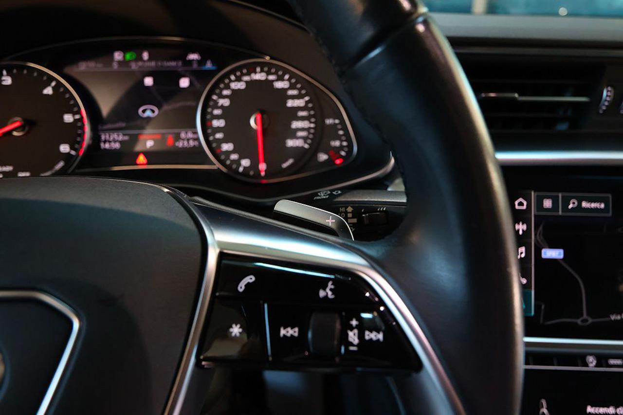 AUDI A7 40 TDI Sportback S-Tronic - 22