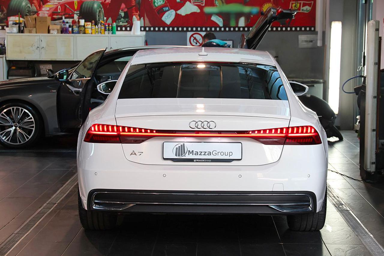 AUDI A7 40 TDI Sportback S-Tronic - 4