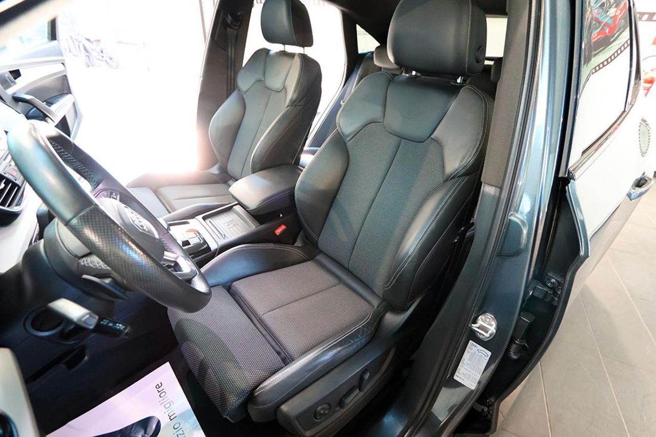 AUDI Q5 40 TDI Sportback Quattro S-Tronic S-Line Plus - 19