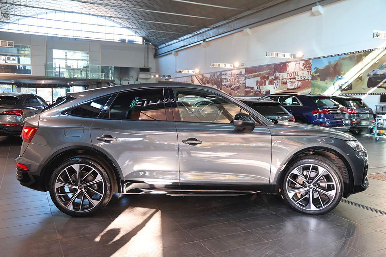 AUDI Q5 40 TDI Sportback Quattro S-Tronic S-Line Plus - 11