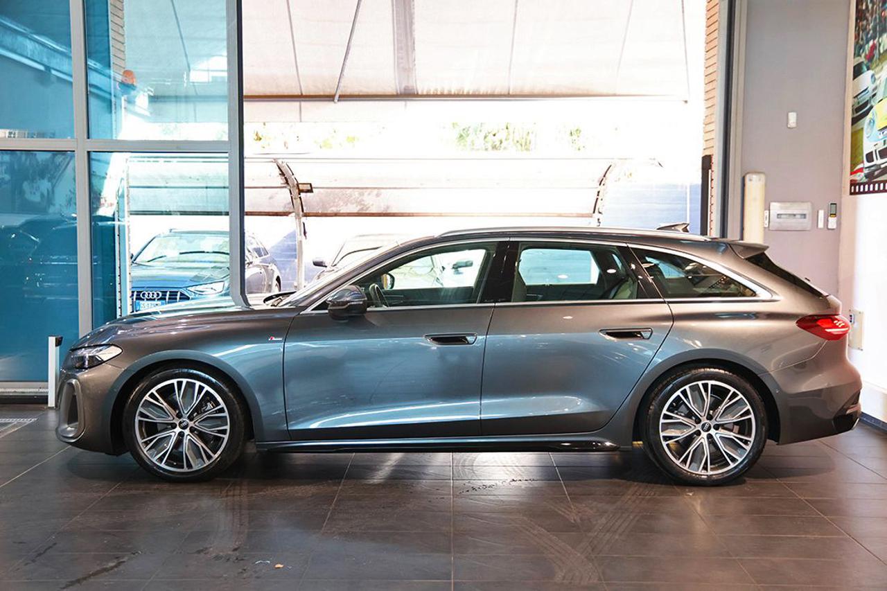 AUDI A5 TDI 150kw Avant mHEV+ S-Tronic S-Line - 3