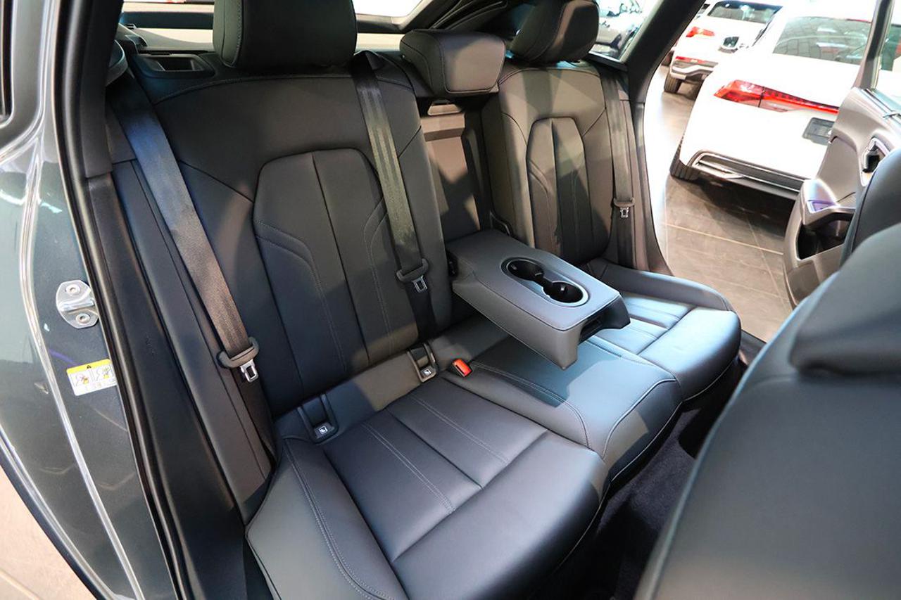 AUDI A5 TDI 150kw Avant mHEV+ S-Tronic S-Line - 19