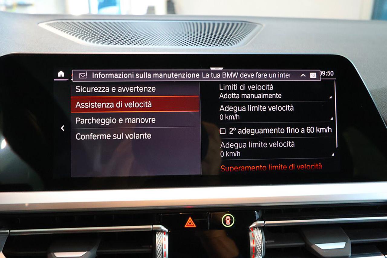 BMW 320 d 48V xDrive Touring MSport - 29