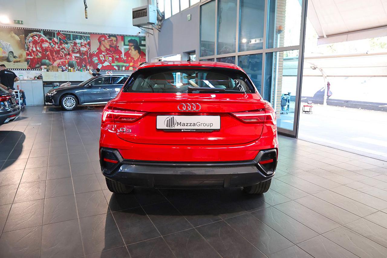 AUDI Q3 35 TDI Sportback S-Tronic Business Plus - 8