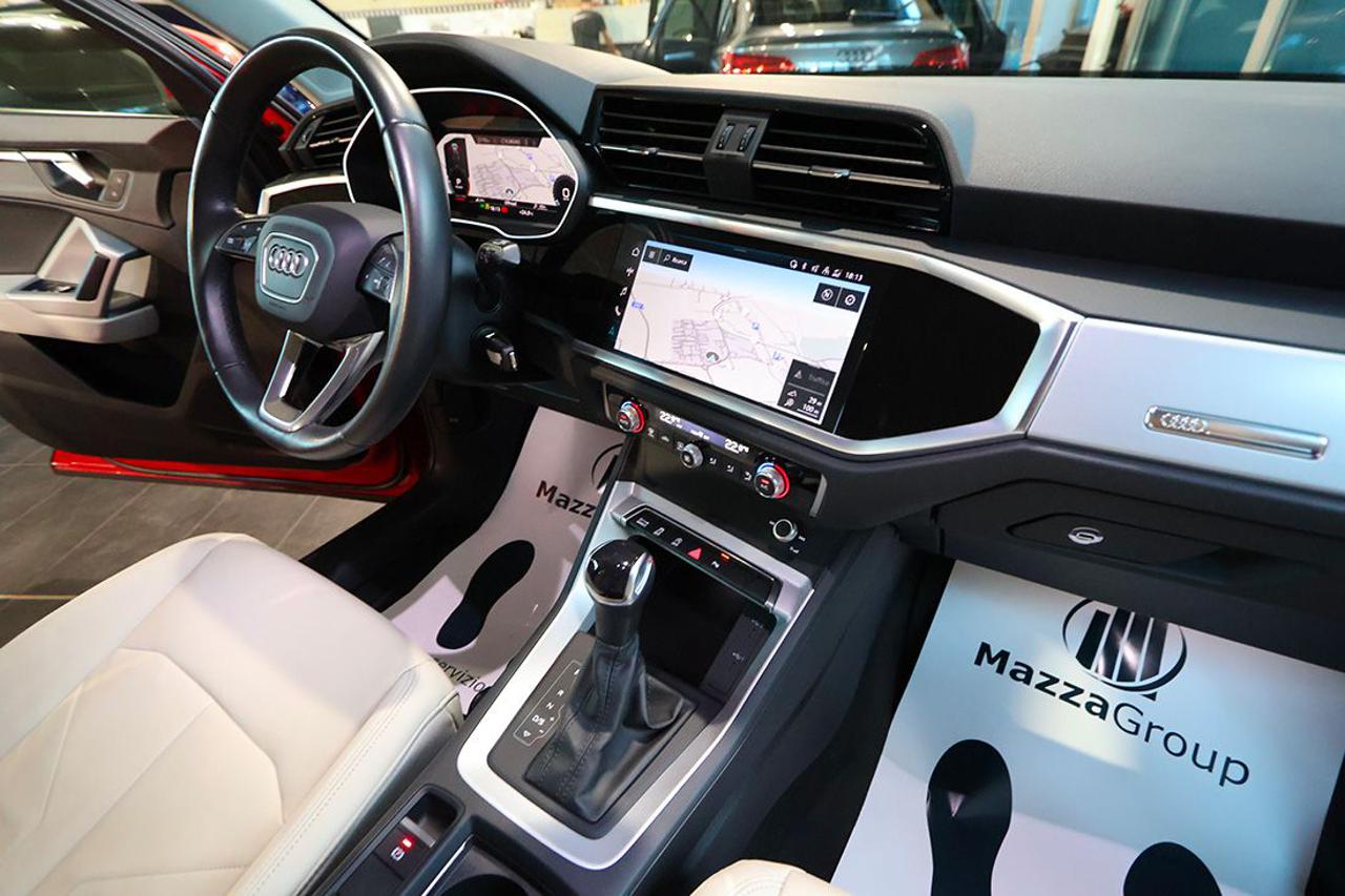 AUDI Q3 35 TDI Sportback S-Tronic Business Plus - 35
