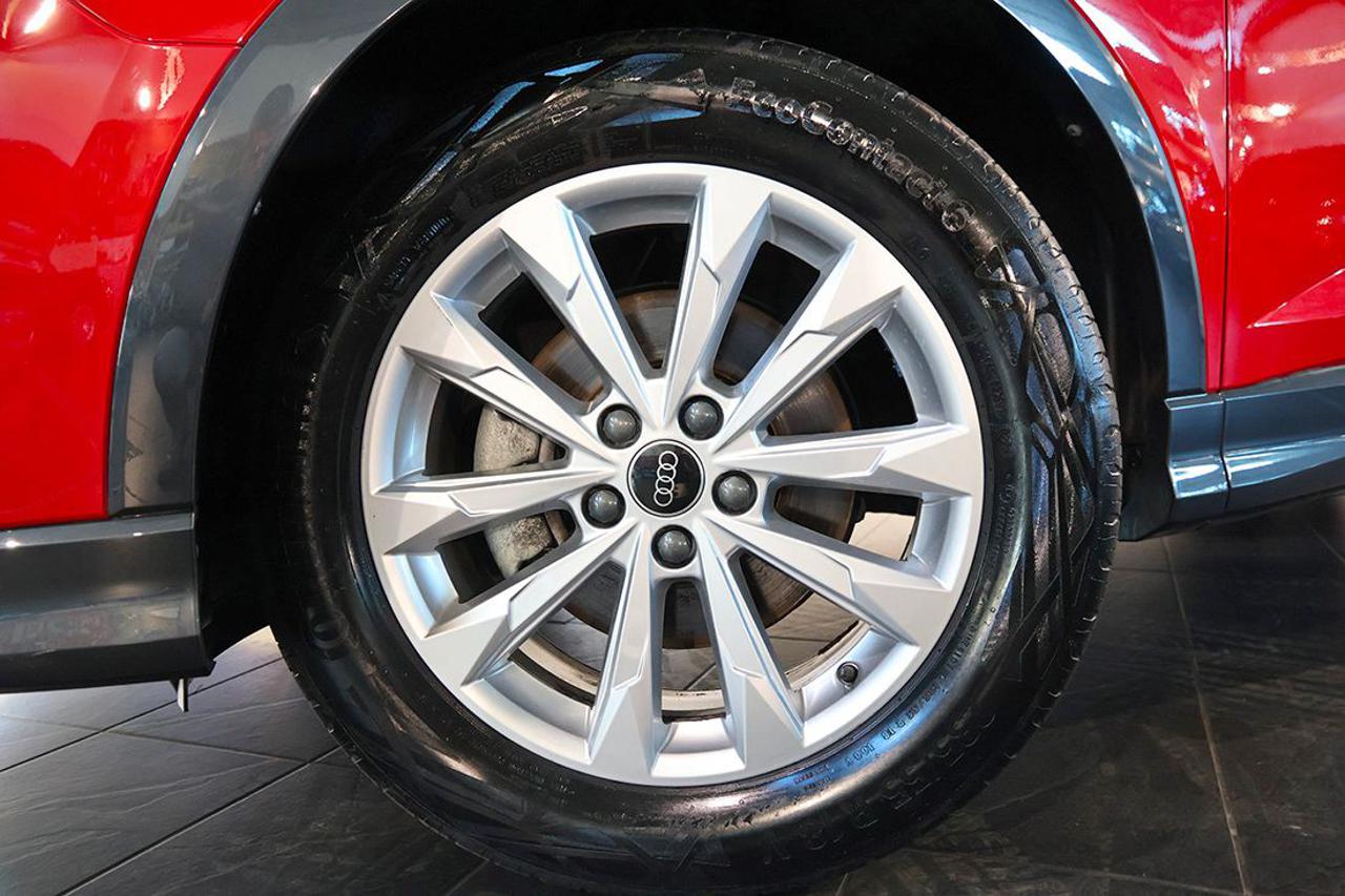 AUDI Q3 35 TDI Sportback S-Tronic Business Plus - 6