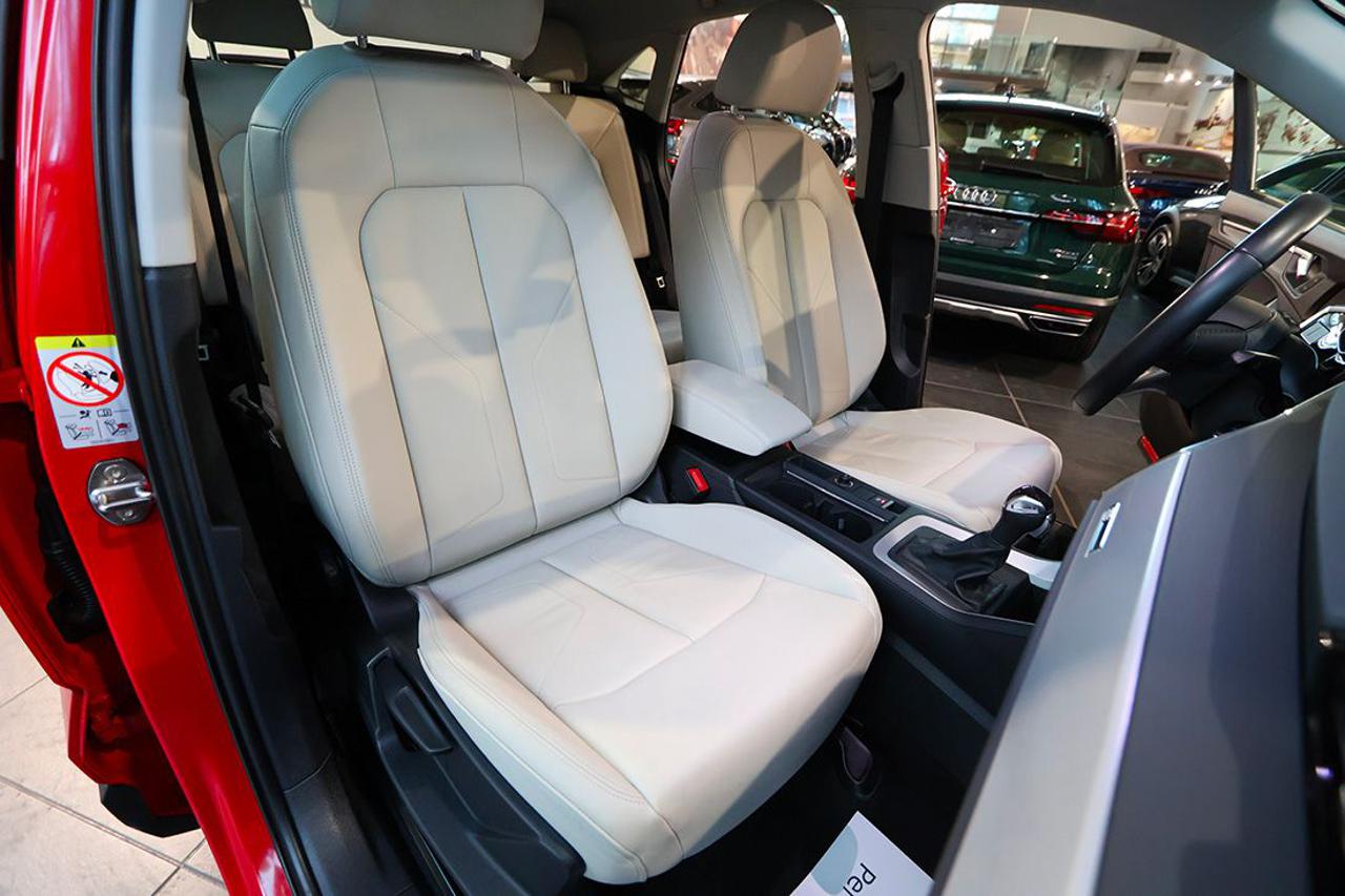AUDI Q3 35 TDI Sportback S-Tronic Business Plus - 17