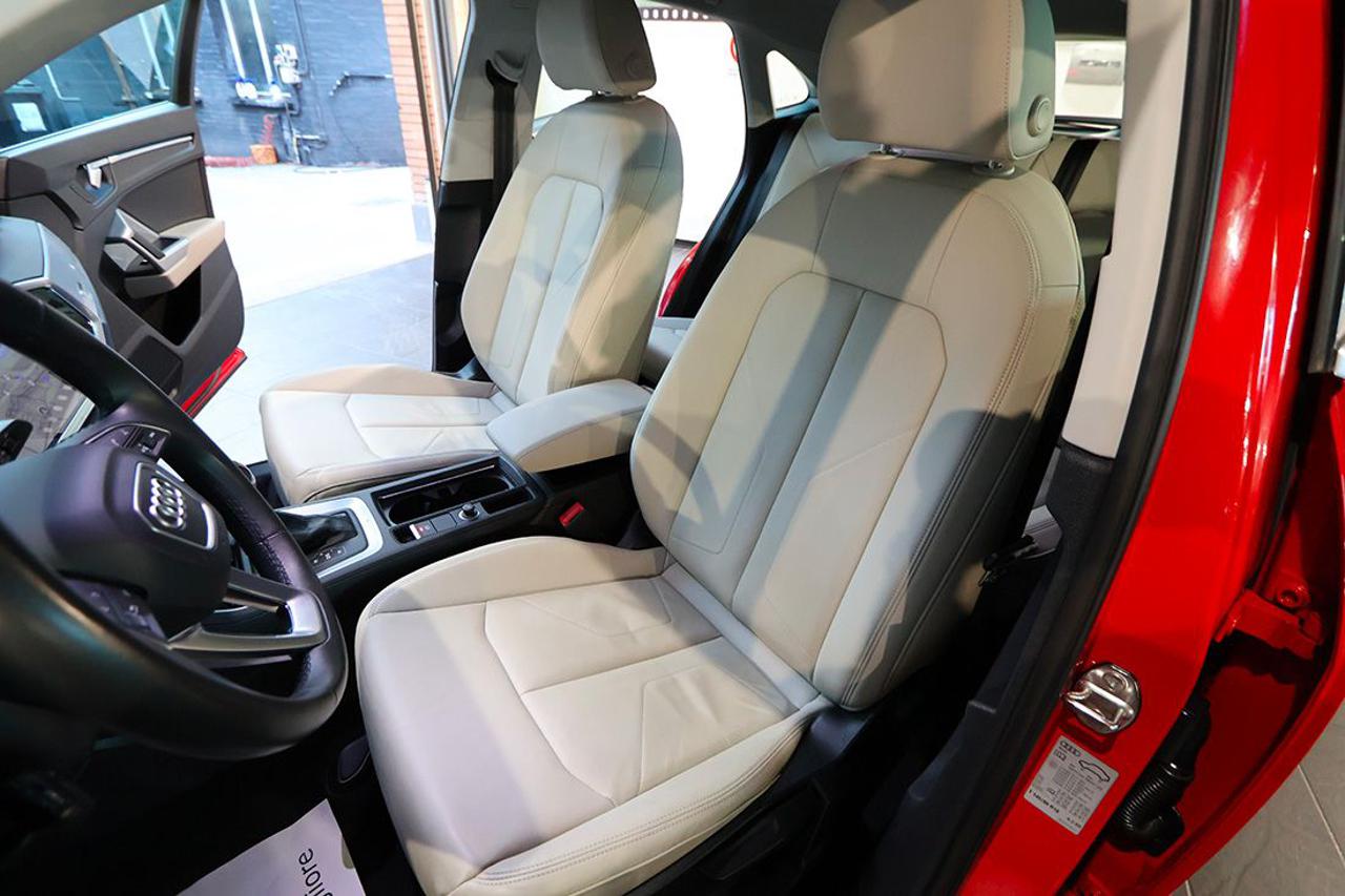AUDI Q3 35 TDI Sportback S-Tronic Business Plus - 18