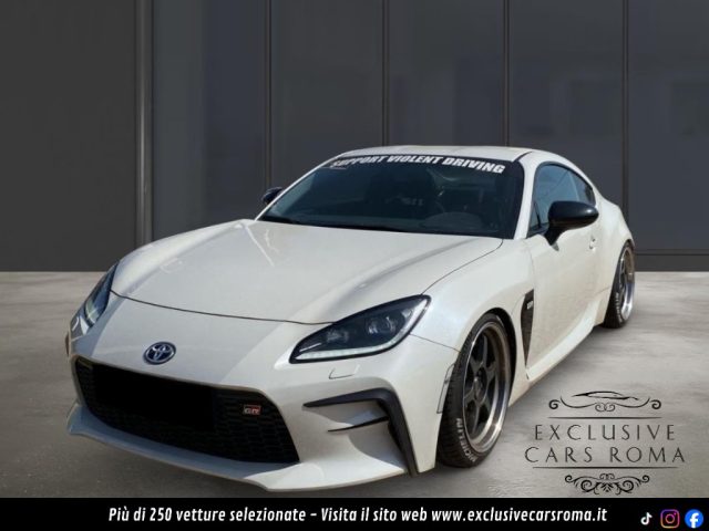 TOYOTA GR86 Bianco metallizzato