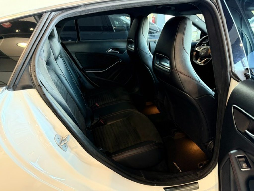 Clicca per ingrandire CLA 220 - d S.W. Automatic Premium AMG
