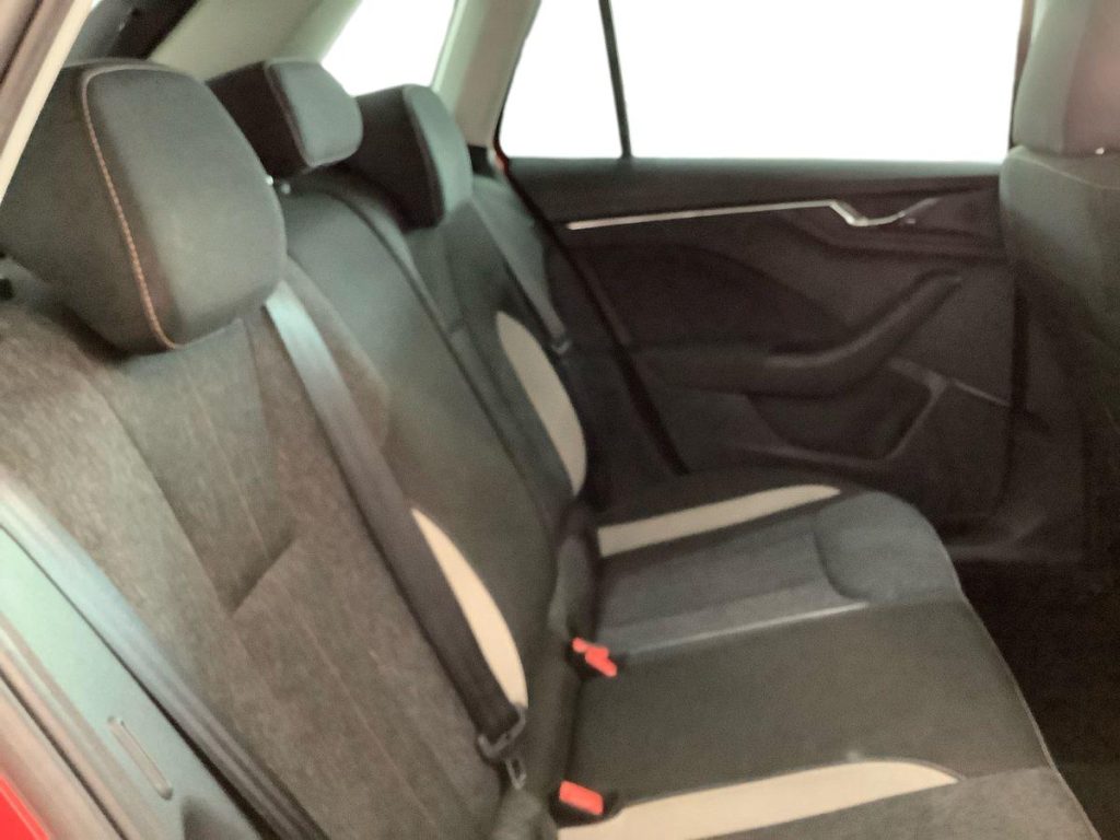 SKODA Kamiq 1.5 TSI ACT Style - 11
