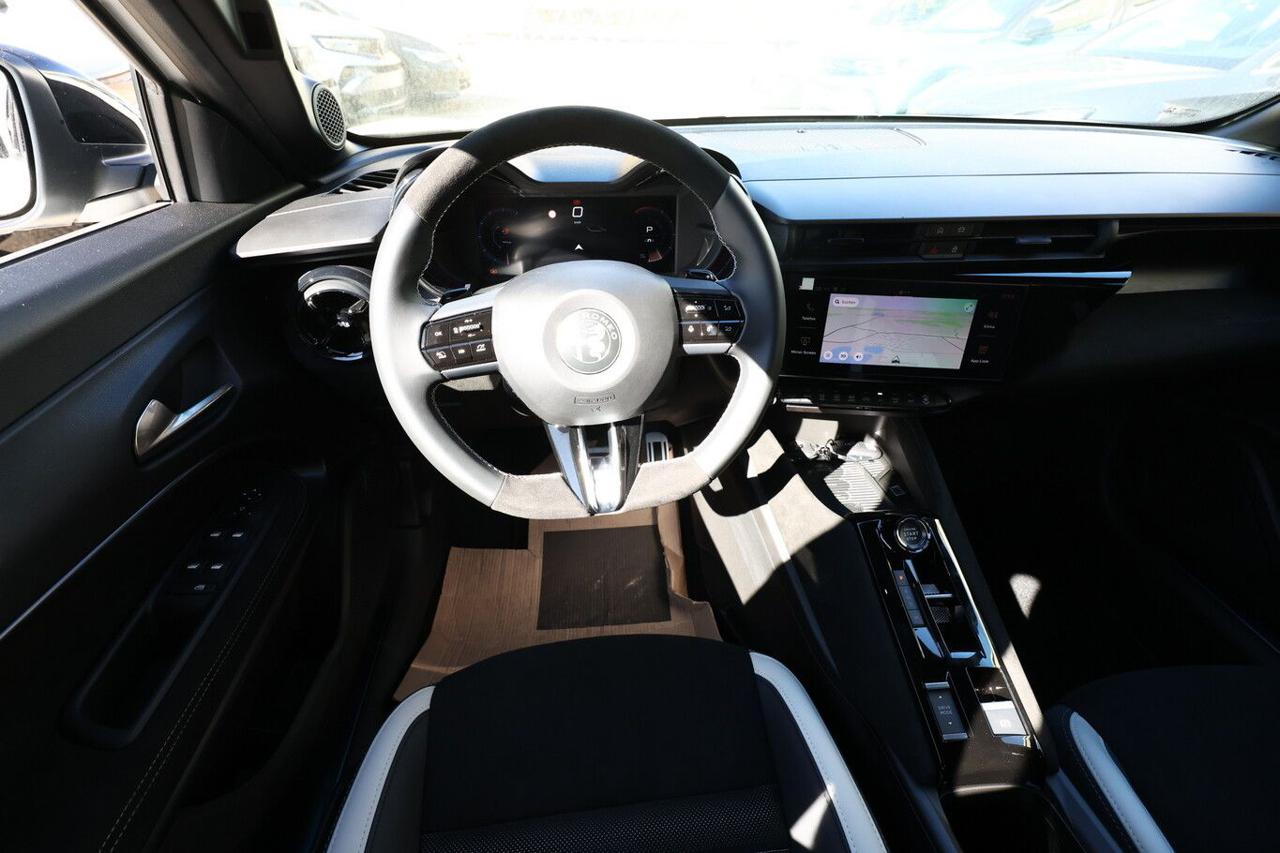 ALFA ROMEO Junior 1.2 145 CV Hybrid eDCT6 Q4 Sport Spec&Tech - 6