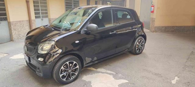 SMART ForFour Nero pastello