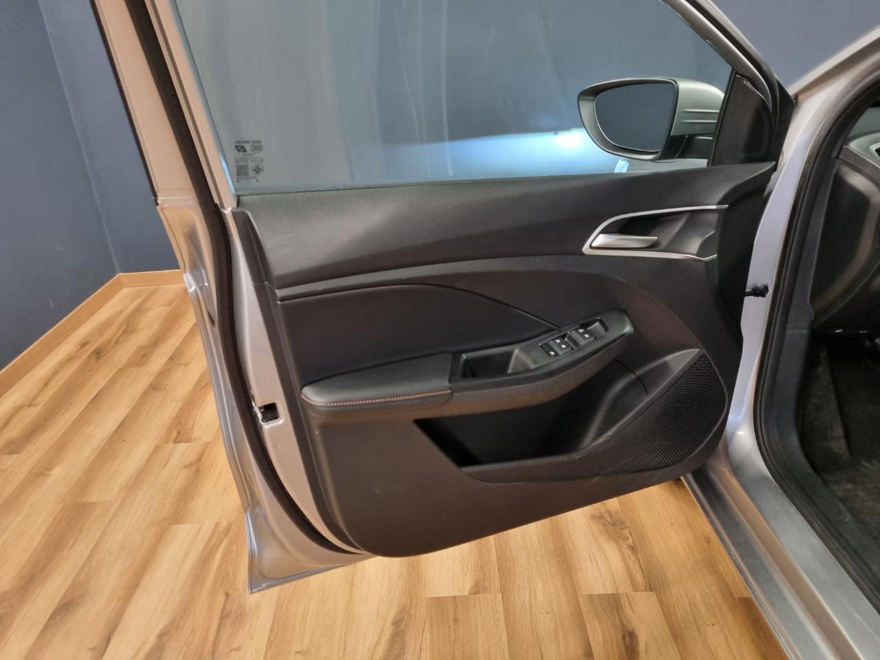 MG MG3 1.5 Hybrid+ Luxury - 17