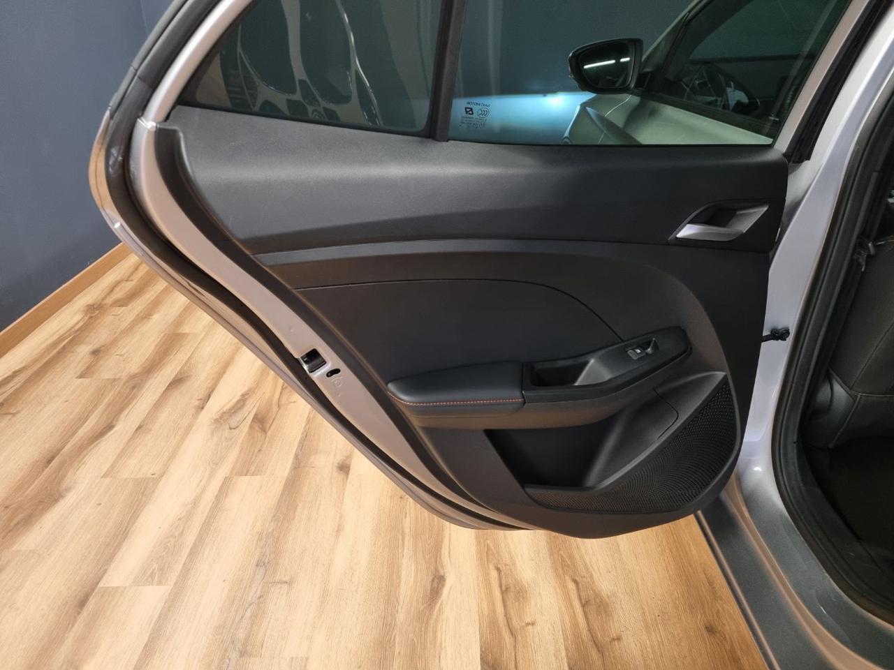 MG MG3 1.5 Hybrid+ Luxury - 18