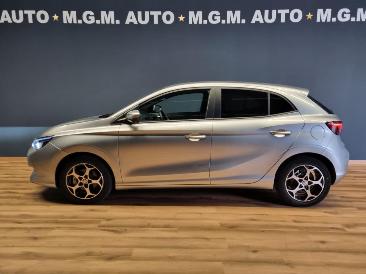 MG MG3 1.5 Hybrid+ Luxury - 2