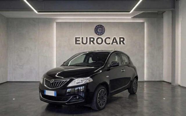 LANCIA Ypsilon Nero metallizzato