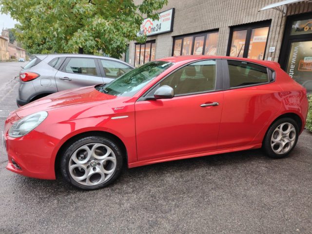 ALFA ROMEO Giulietta Rosso Fiamma metallizzato