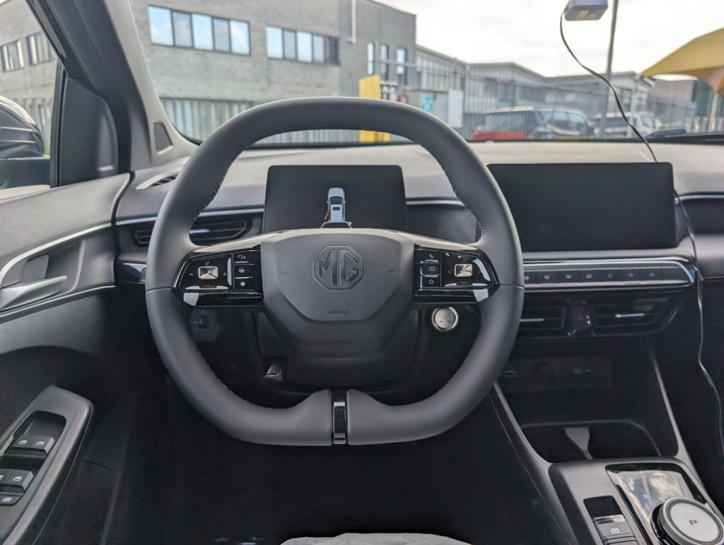 MG MG3 1.5 Hybrid+ Luxury - 11