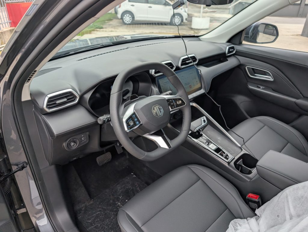 MG ZS 1.5 hybrid+ Luxury auto - 23