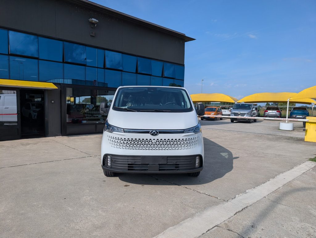 MAXUS Deliver 7 L1H1 VAN FWD SINGLE DOOR - 2