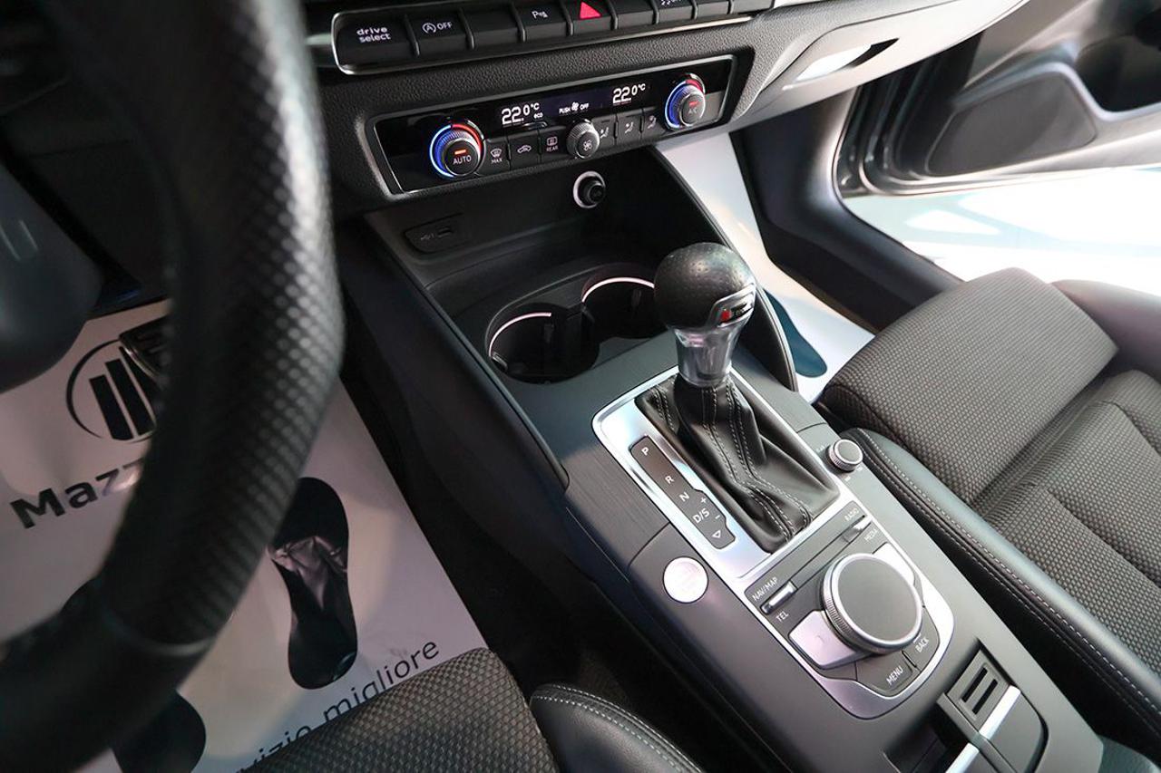 AUDI A3 2.0 TDI 184cv Sportback Quattro S-Tronic S-Line - 32