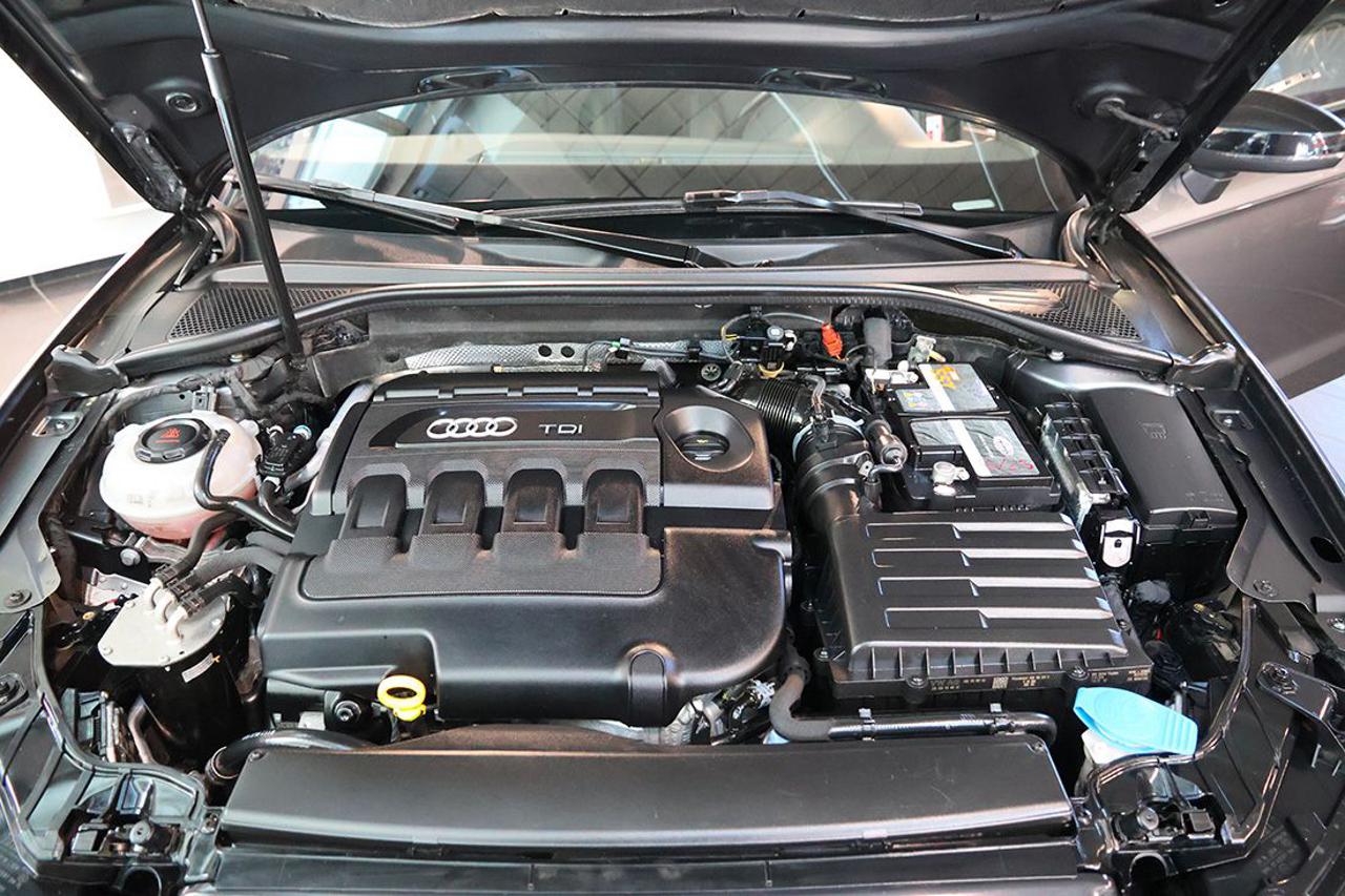 AUDI A3 2.0 TDI 184cv Sportback Quattro S-Tronic S-Line - 11