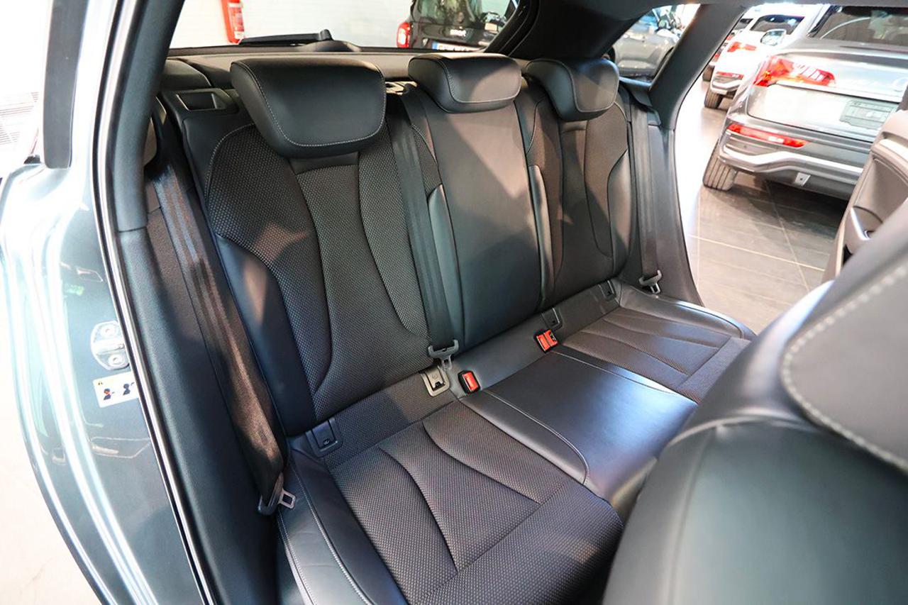AUDI A3 2.0 TDI 184cv Sportback Quattro S-Tronic S-Line - 19