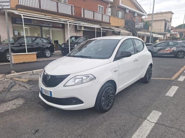 LANCIA Ypsilon 1.0 FireFly 70CV HYBRID ORO - KM ZERO ITALIANA 