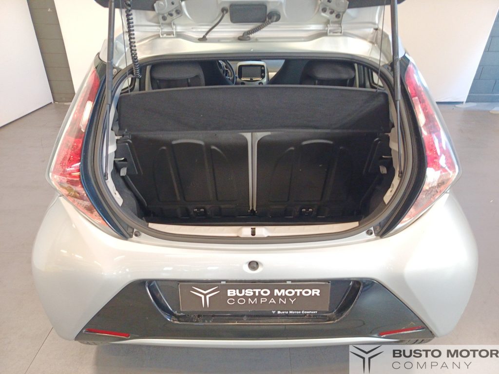 TOYOTA Aygo Aygo 5p 1.0 x-pure - 10