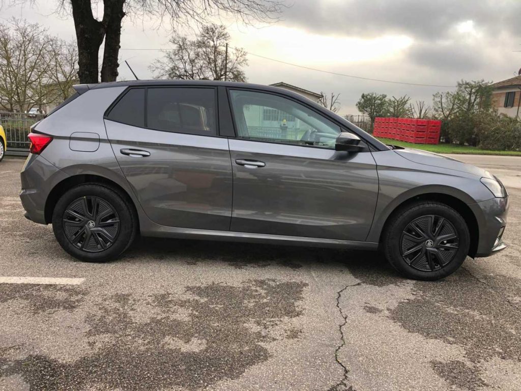 SKODA Fabia 1.0 MPI 80 CV Be More - 5
