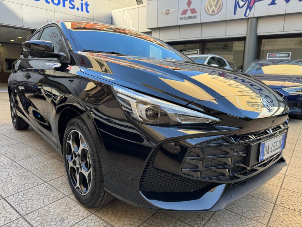 MG MG3 1.5 Hybrid+ 195CV Luxury - 2