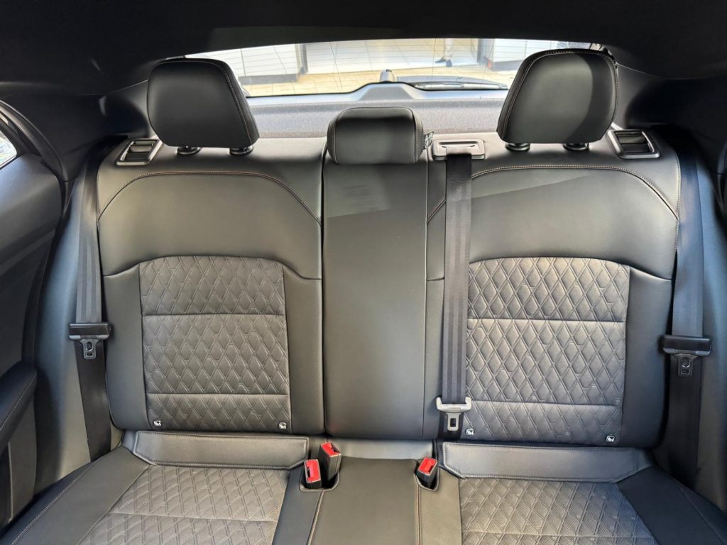 MG MG3 1.5 Hybrid+ 195CV Luxury - 12