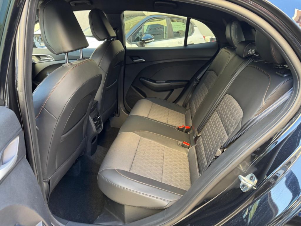 MG MG3 1.5 Hybrid+ 195CV Luxury - 13