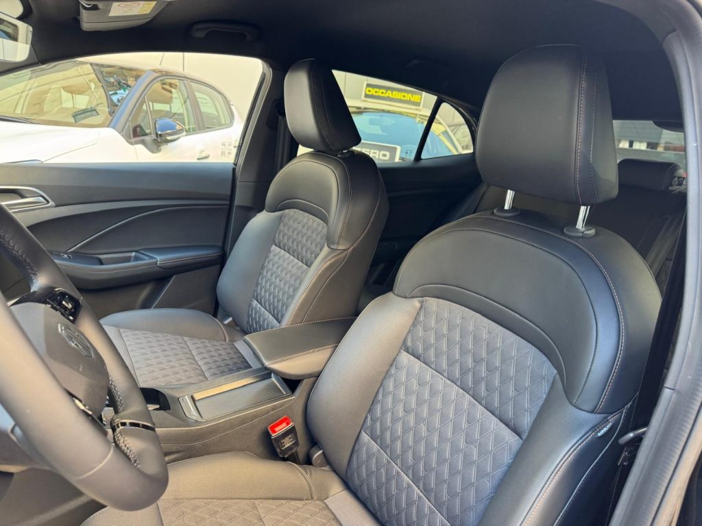 MG MG3 1.5 Hybrid+ 195CV Luxury - 18