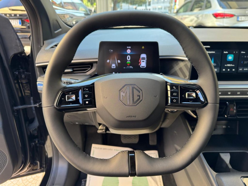 MG MG3 1.5 Hybrid+ 195CV Luxury - 8