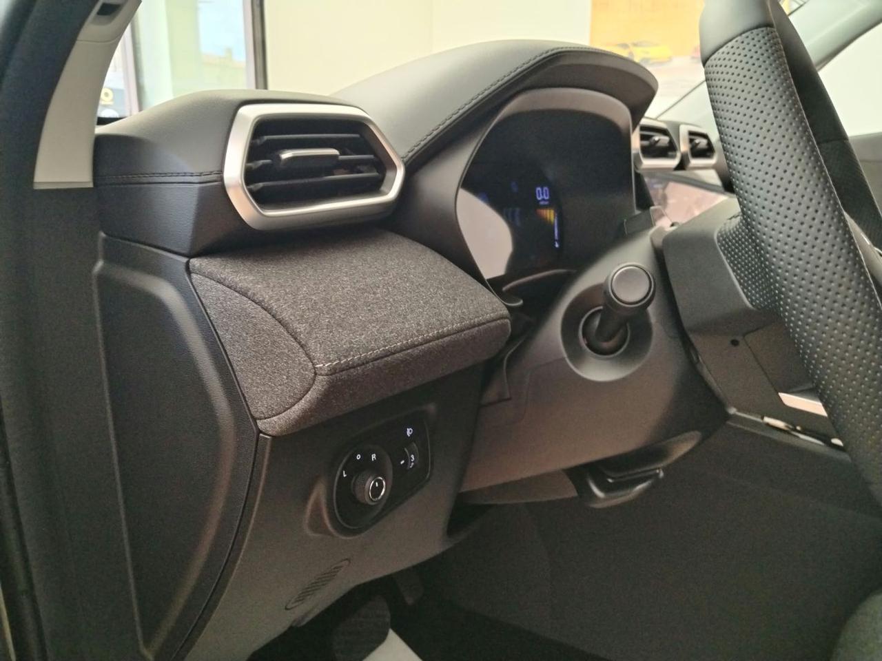 MG ZS 1.5 Hybrid+ Comfort - 10