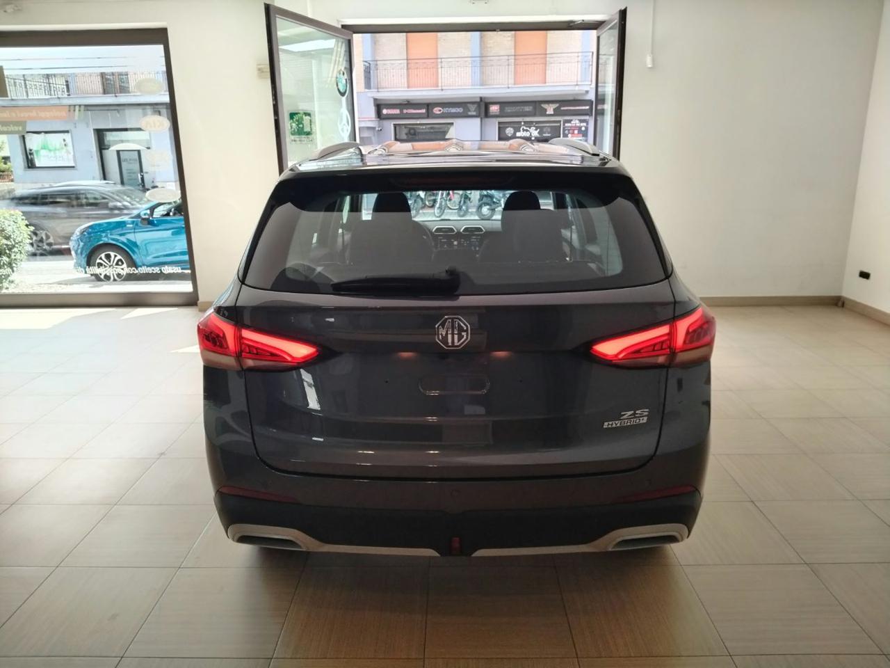 MG ZS 1.5 Hybrid+ Comfort - 8