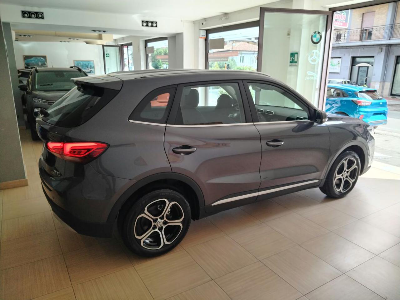 MG ZS 1.5 Hybrid+ Comfort - 14
