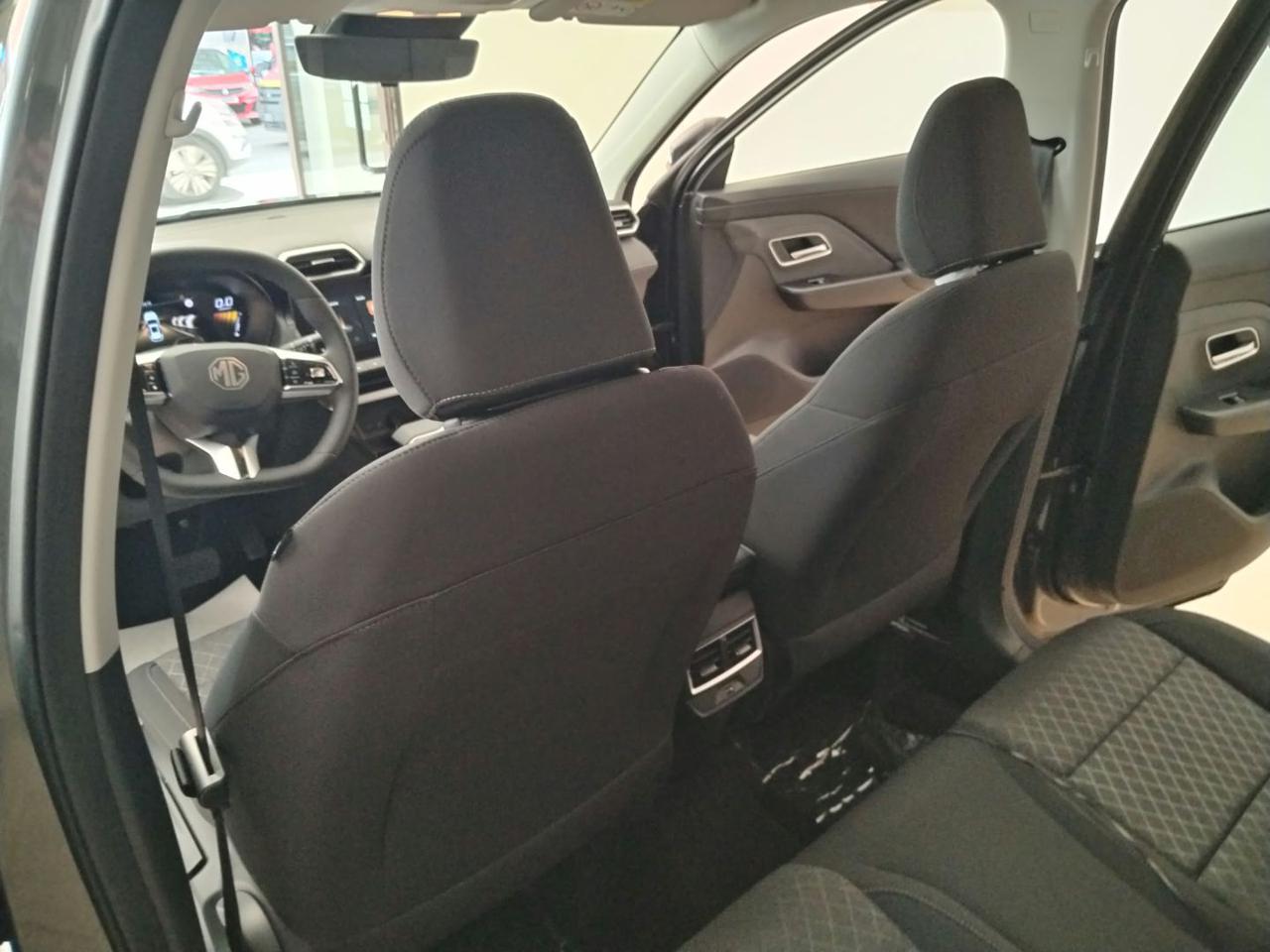MG ZS 1.5 Hybrid+ Comfort - 13