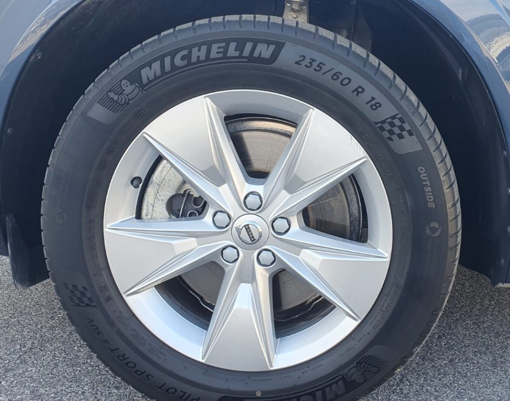 VOLVO XC60 B4 (d) AWD automatico Core - Foto 5