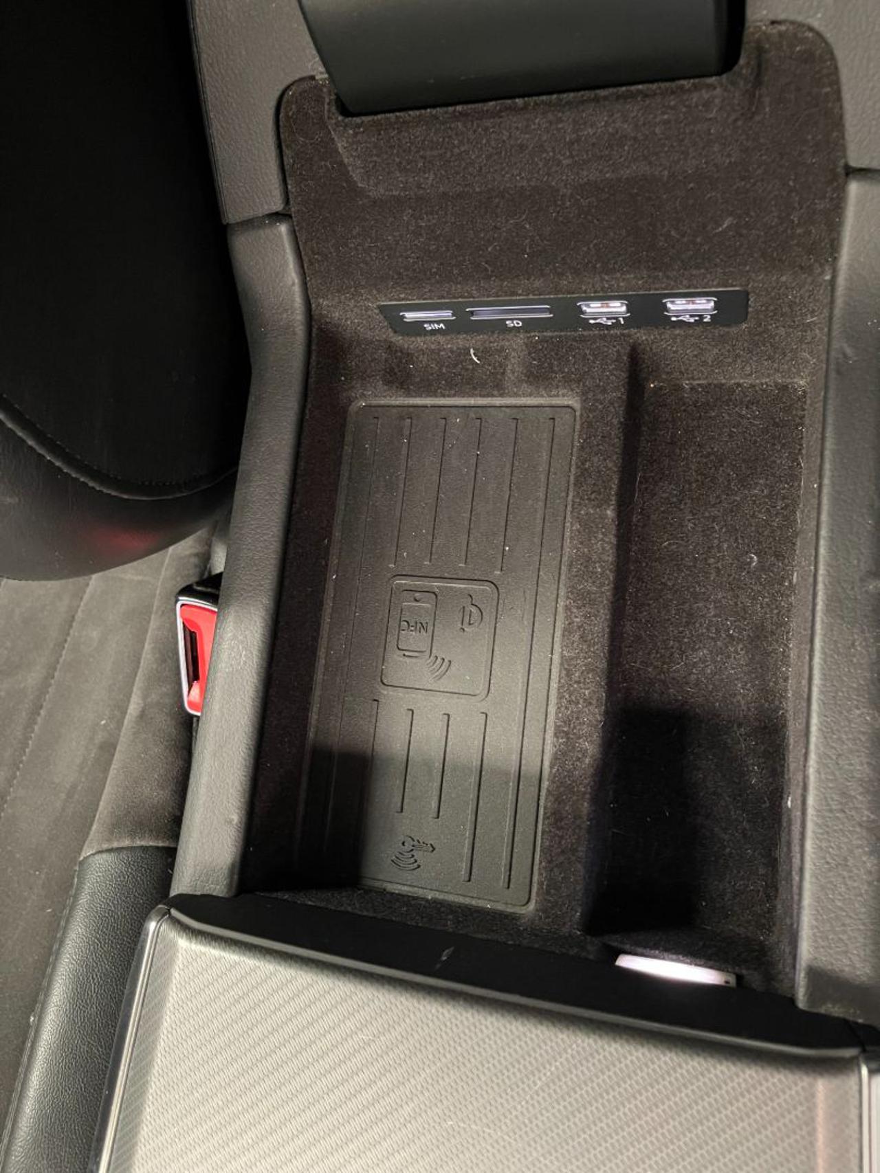 A6 37