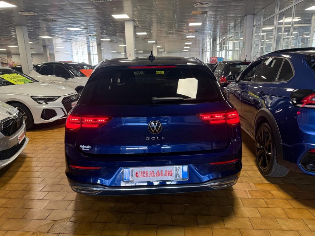 VOLKSWAGEN Golf 2.0 TDI DSG SCR Style matrix 17 C/GRIMALDI SP.DAY - 5