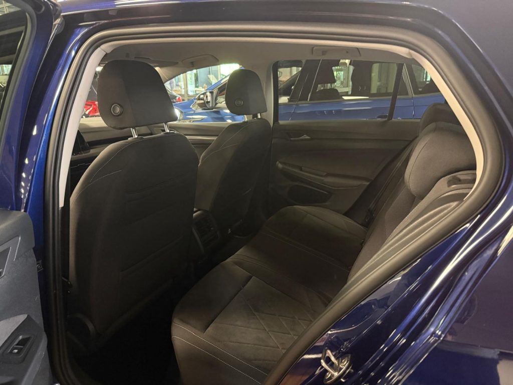 VOLKSWAGEN Golf 2.0 TDI DSG SCR Style matrix 17 C/GRIMALDI SP.DAY - 8
