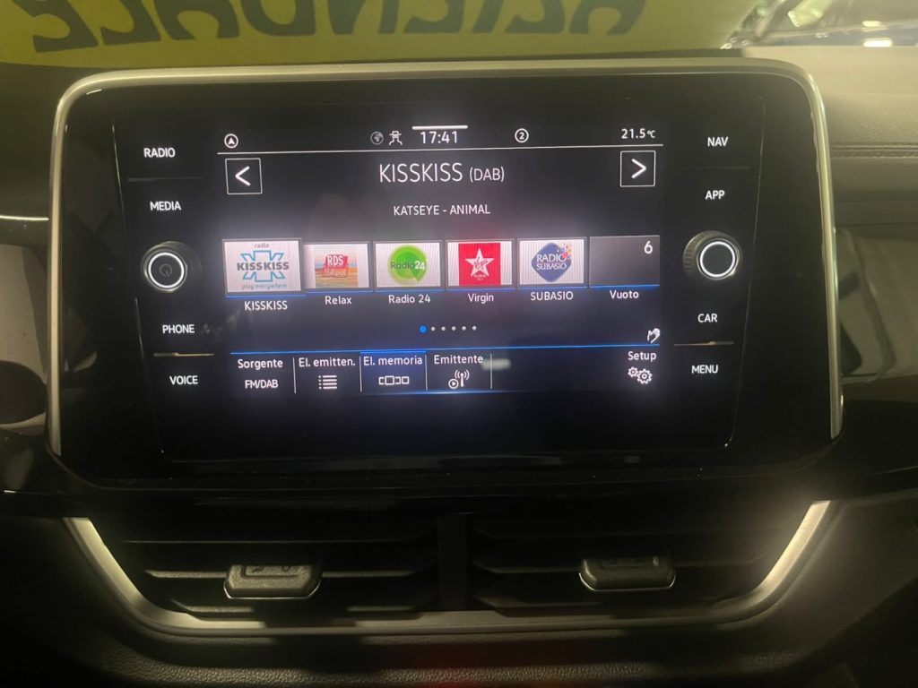 VOLKSWAGEN T-Roc 1.0 TSI R-Line LED VIDEO C/GRIMALDI SP.DAY - 13