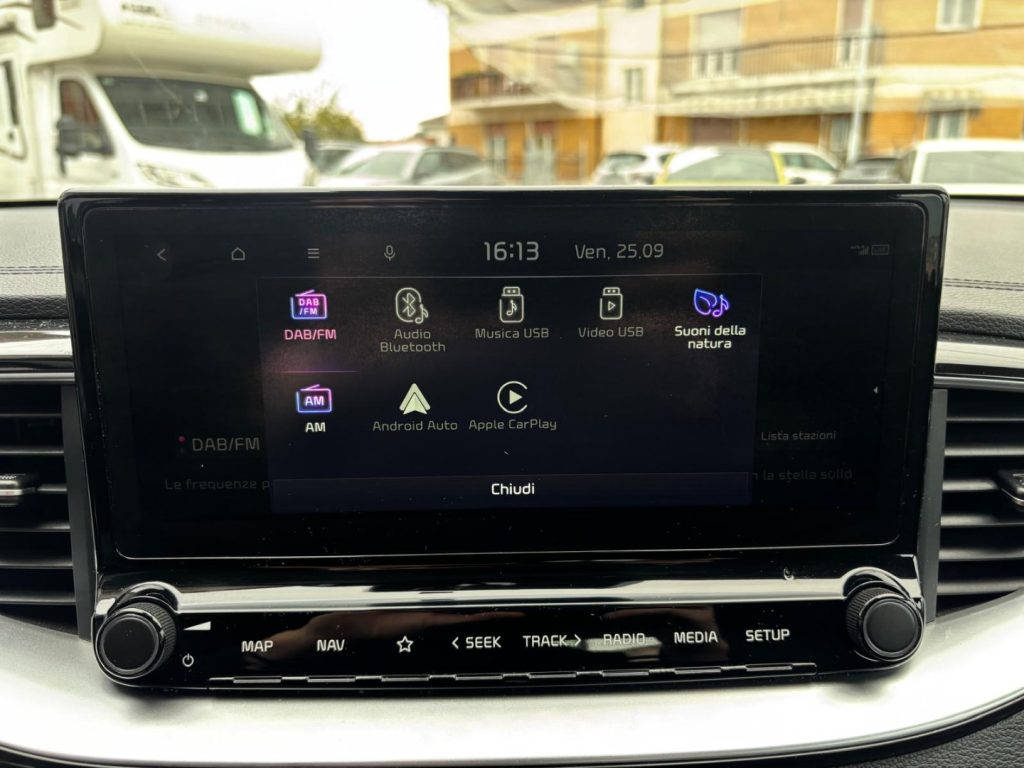 KIA XCeed 1.6 CRDi 115CV Style *SENSORI POST - 17
