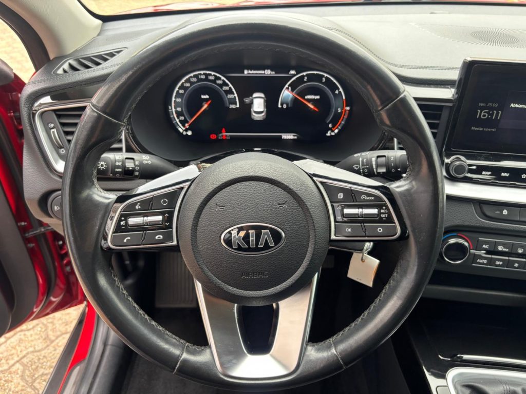 KIA XCeed 1.6 CRDi 115CV Style *SENSORI POST - 12