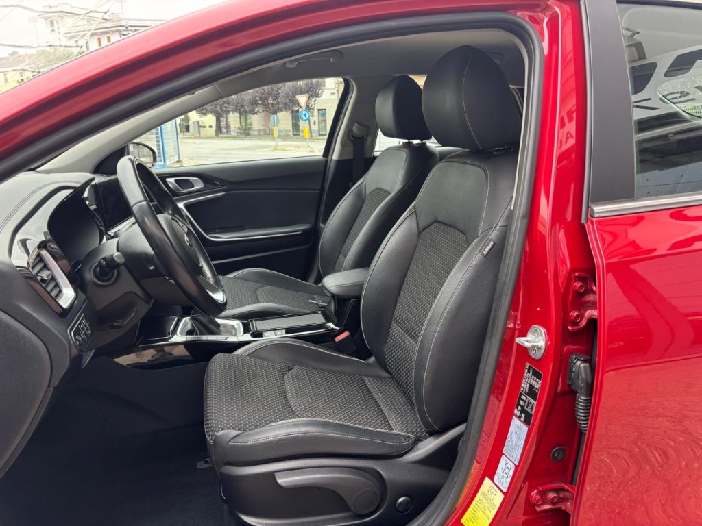 KIA XCeed 1.6 CRDi 115CV Style *SENSORI POST - 10